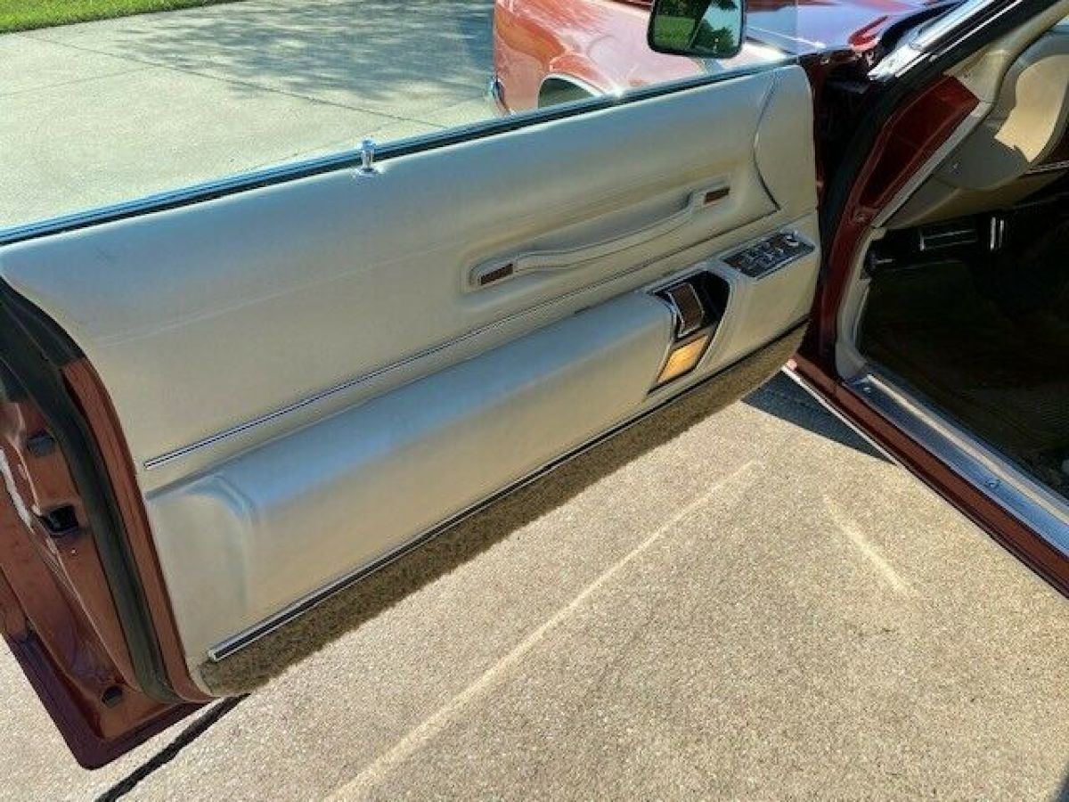 1974 Chrysler Imperial LeBaron - photo 11