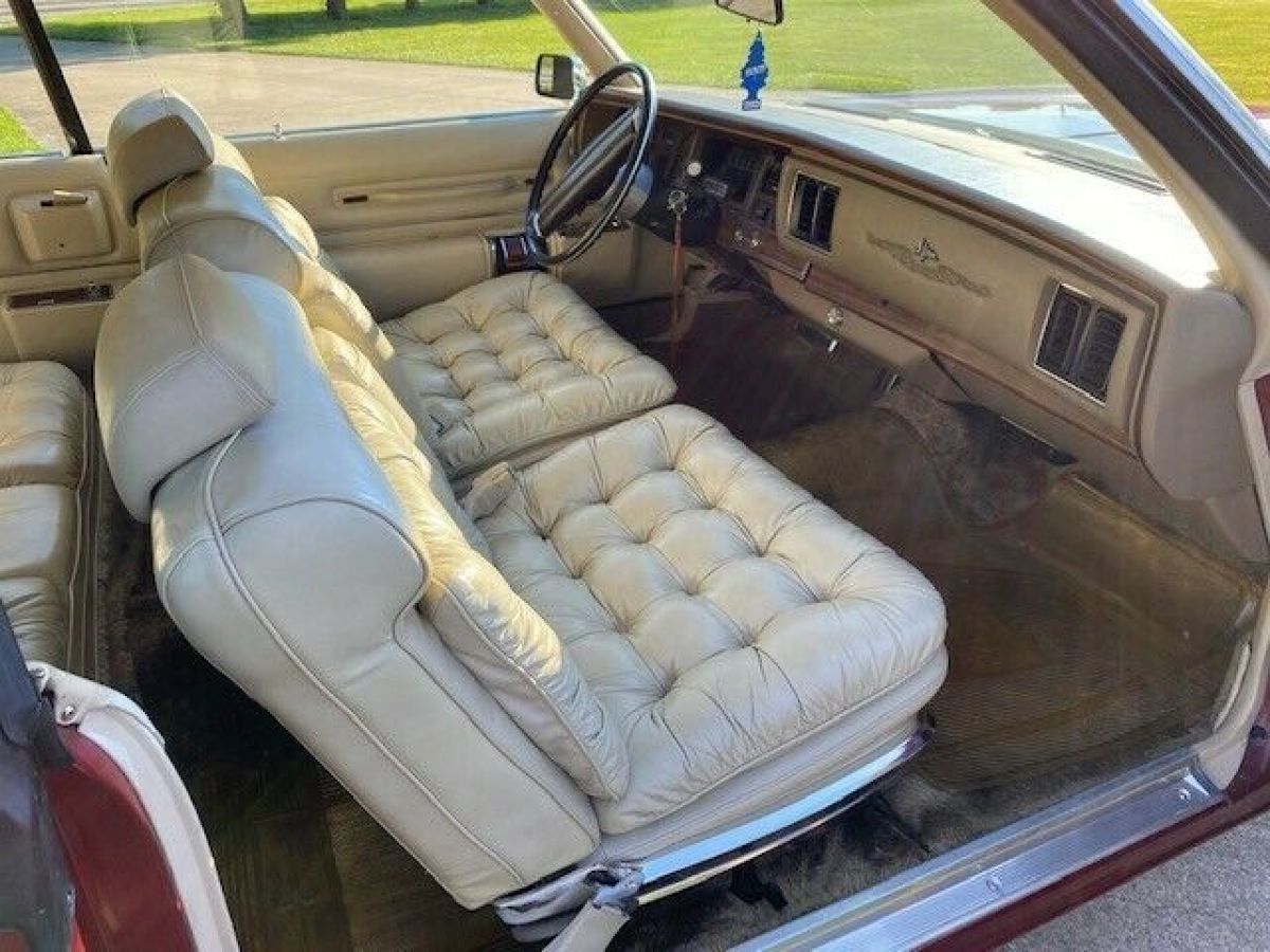 1974 Chrysler Imperial LeBaron - photo 9