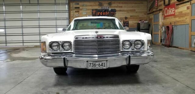1974 Chrysler New Yorker Brougham - photo 10