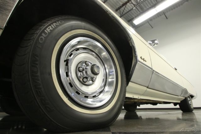 1974 Chrysler New Yorker Brougham - photo 9