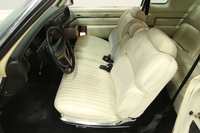 1974 Chrysler New Yorker Brougham - photo 5