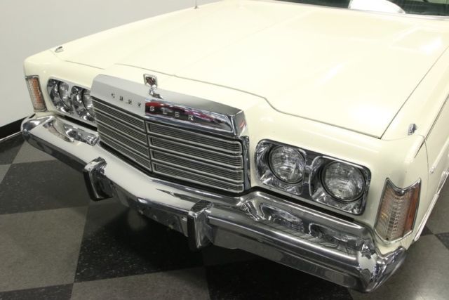 1974 Chrysler New Yorker Brougham - photo 9