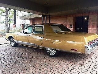 1974 Chrysler New Yorker BROUGHAM - photo 2