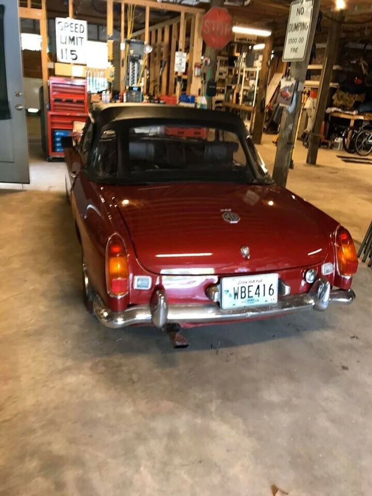 1974 MG MGB - photo 3