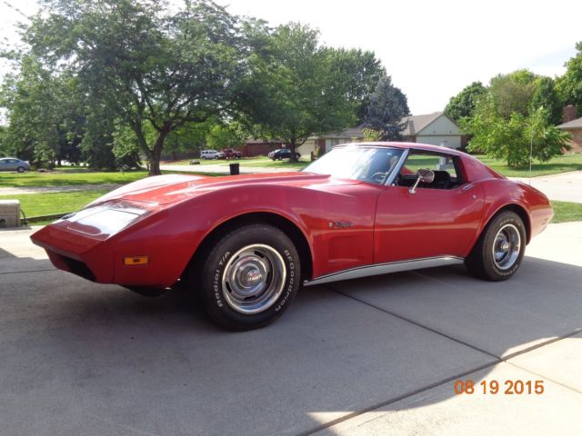 1974 Chevrolet Corvette T-Top Coupe - photo 4