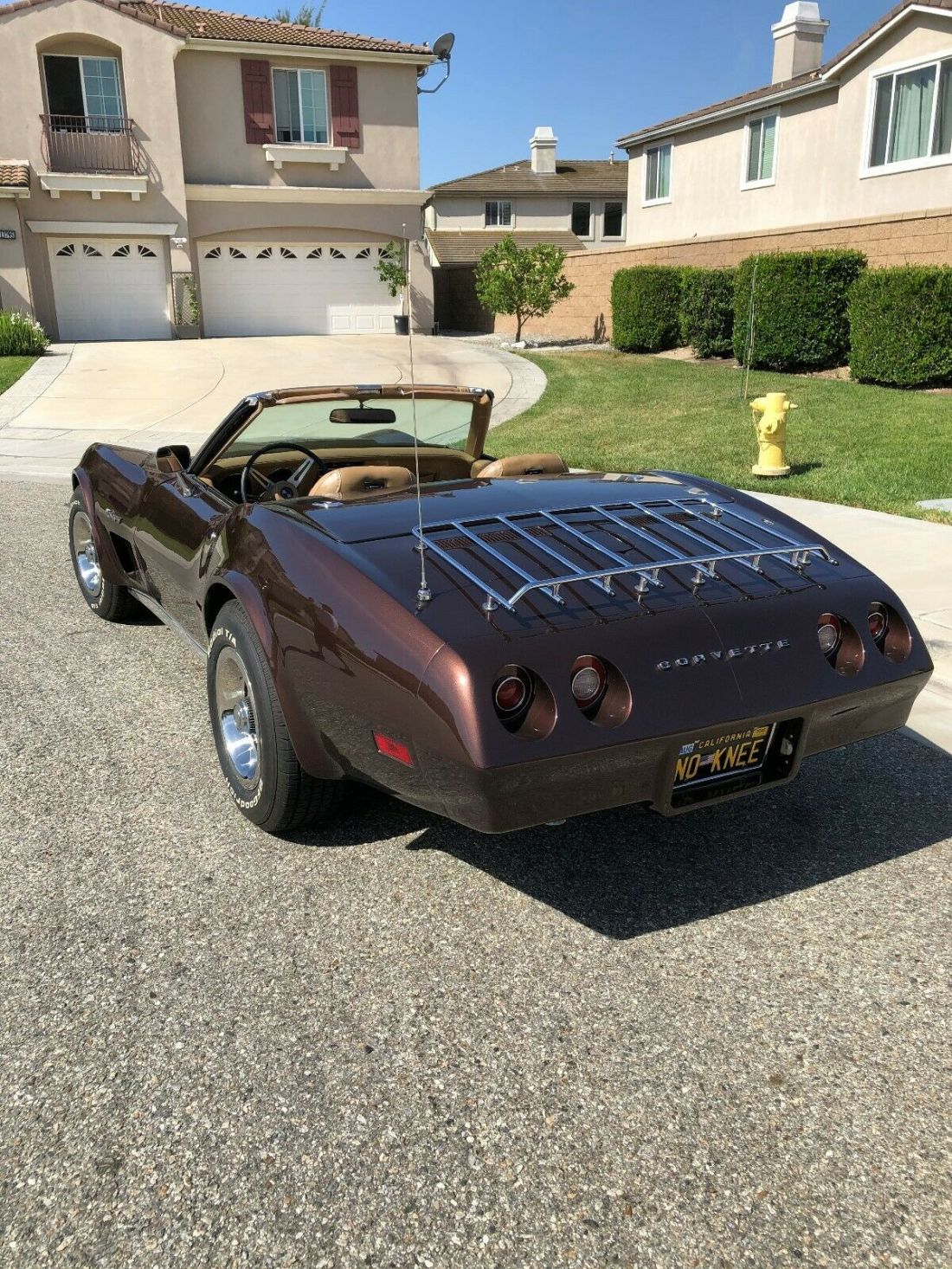 1974 Chevrolet Corvette Deluxe interior - photo 4