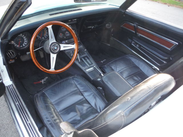 1974 Chevrolet Corvette Convertible - photo 11