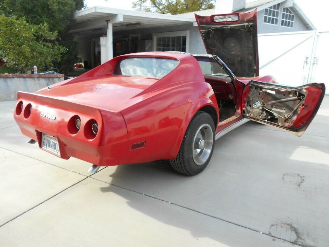 1974 Chevrolet Corvette red - photo 3