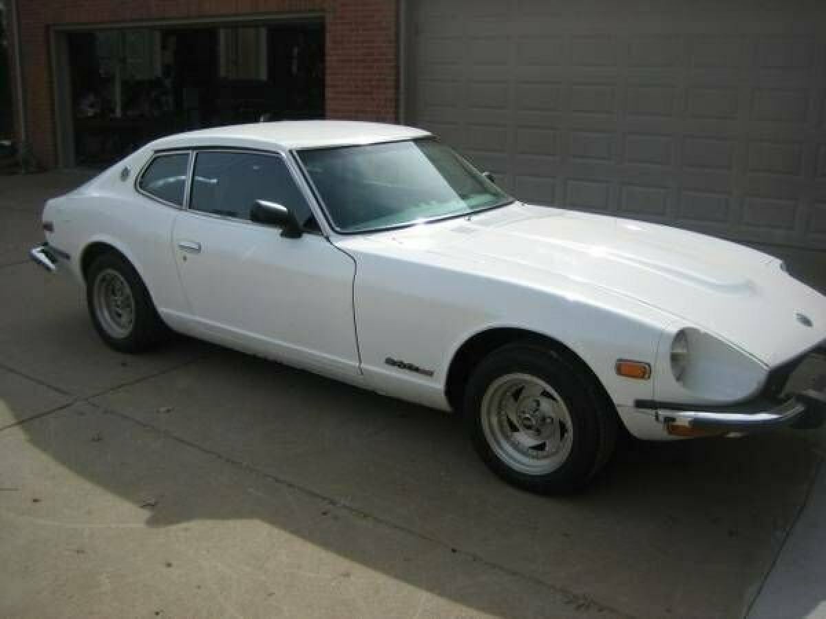 1974 datsun 260z 2+2 1974 Datsun Z-Series