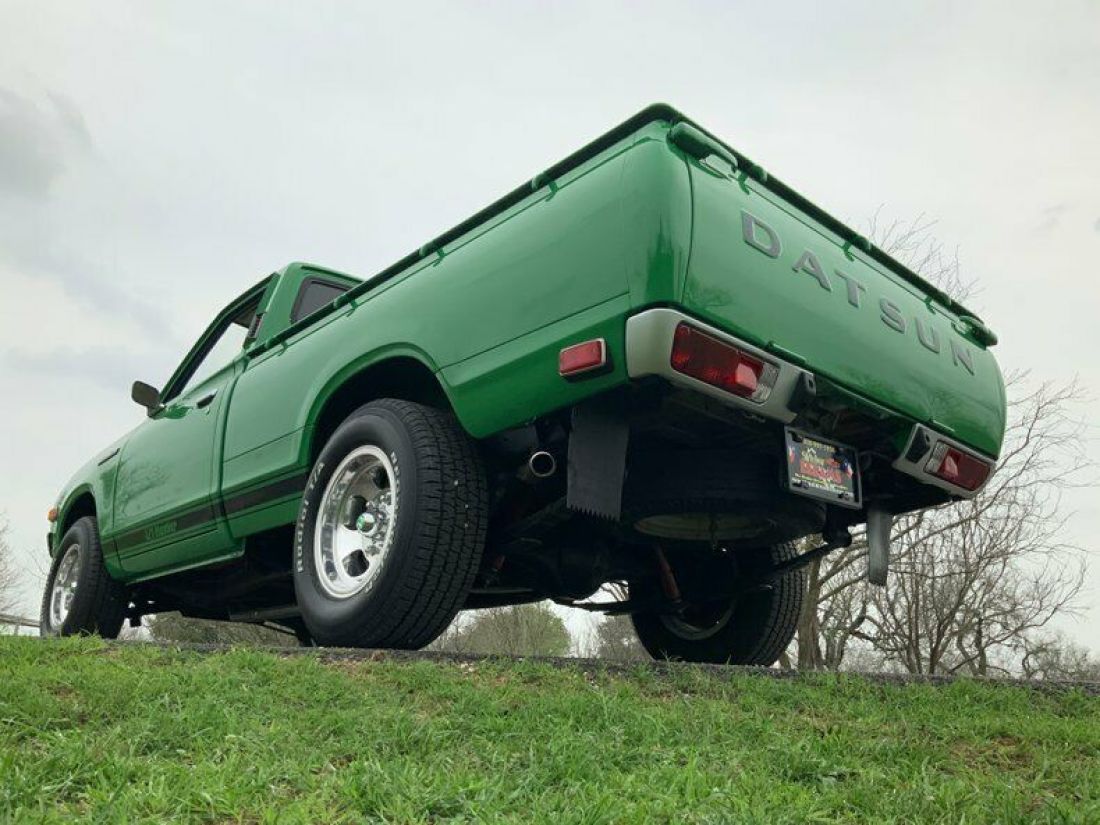 1974 Datsun 620 Nicely Restored, Great Paint, Solid - photo 3