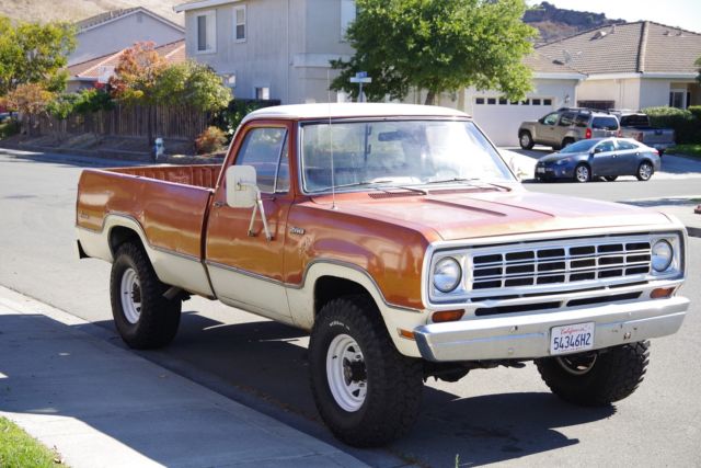 1974 Dodge Power Wagon Adventurer - photo 3