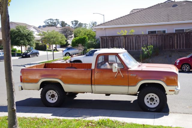 1974 Dodge Power Wagon Adventurer - photo 6