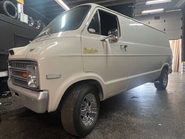 1974 Dodge Ram Van - photo 4