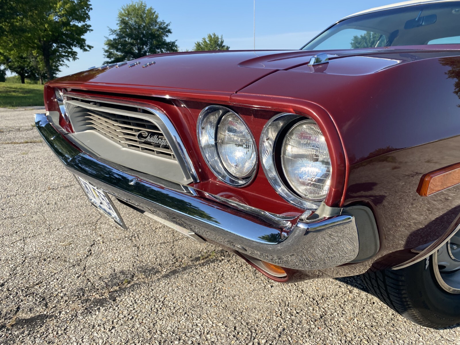 1974 Dodge Challenger - photo 2