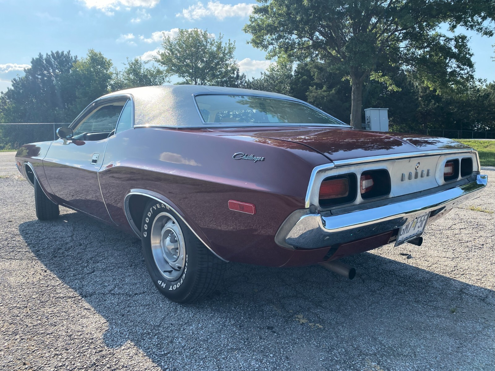 1974 Dodge Challenger - photo 3