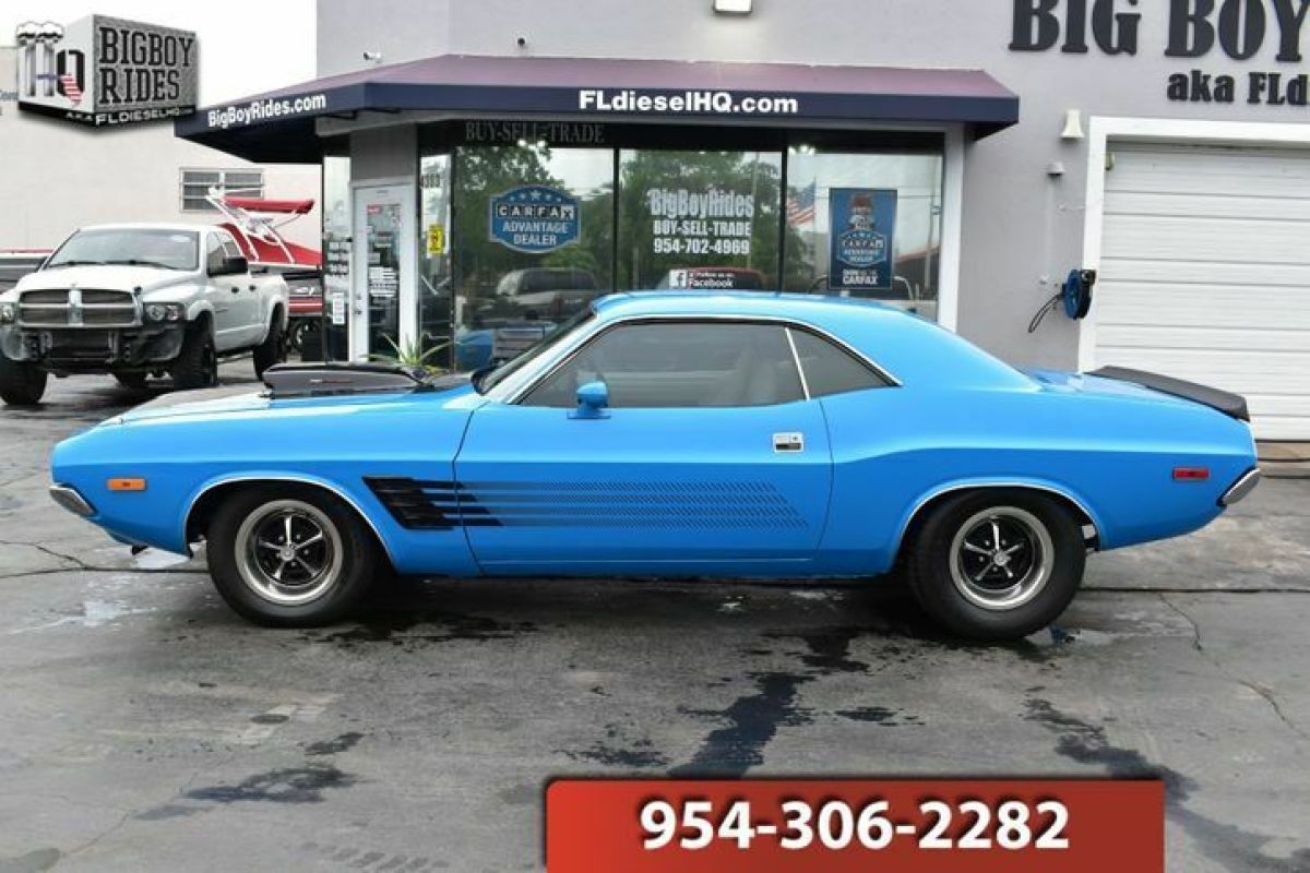 1974 Dodge Challenger - photo 2