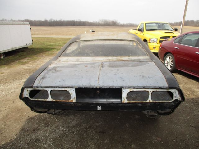 1974 Dodge Challenger - photo 2