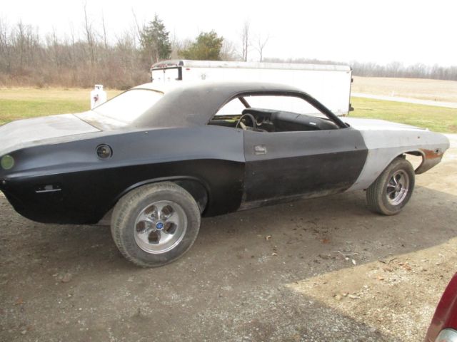 1974 Dodge Challenger - photo 3