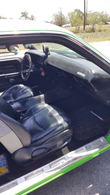 1974 Dodge Challenger - photo 4