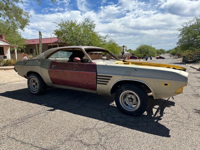 1974 Dodge Challenger - photo 4