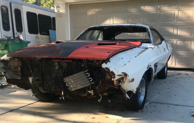 1974 DODGE CHALLENGER RALLYE 360 CONSOLE FLOOR SHIFT PROJECT/PARTS 8 3/4 REAR 1974 Dodge Challenger Rallye