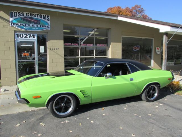 1974 Dodge Challenger Rallye (Cuda) - Fuel Injected 440 - photo 2