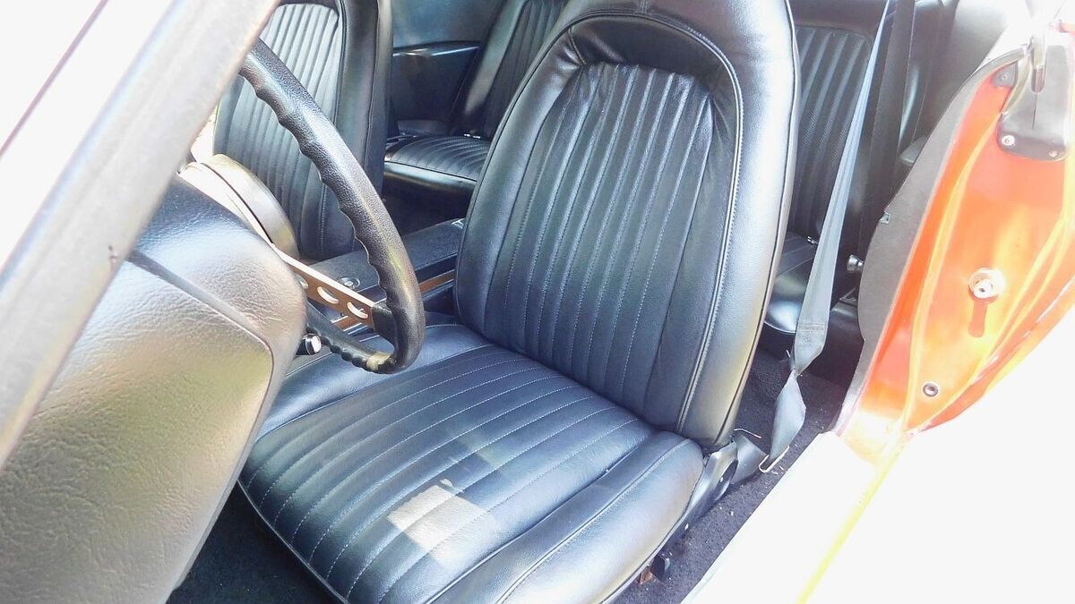 1974 Dodge Challenger - photo 11