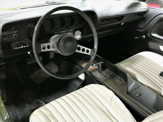 1974 Dodge Challenger R/T - photo 6