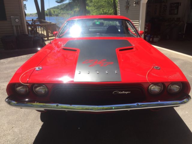 1974 Dodge Challenger R/T - photo 2