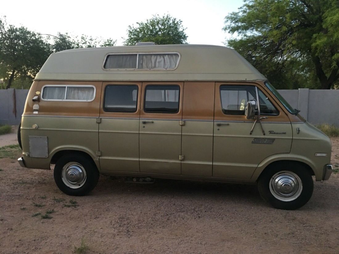 1974 Dodge High Top Tradesman 300 Surveyor Van Factory Camper Van Conversion 1974 Dodge High Top Tradesman 300 Camper Van Conversion