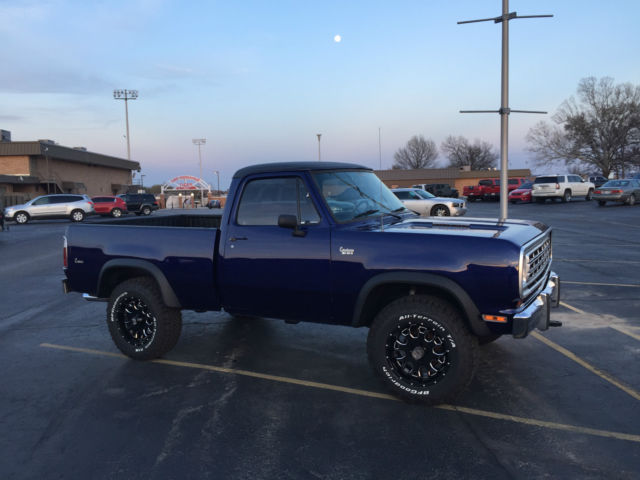 1974 Dodge Power Wagon - photo 2