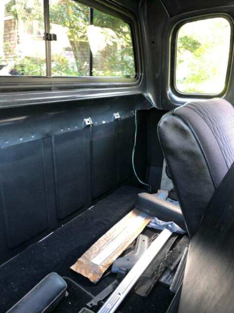 1974 Dodge Power Wagon Club cab - photo 2