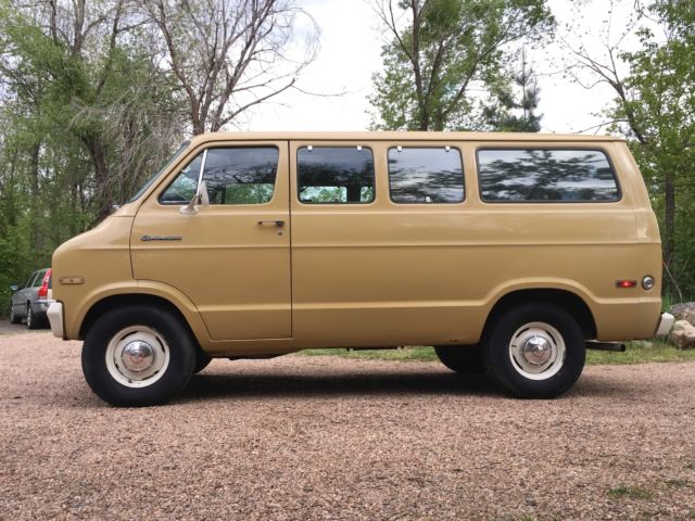 1974 Dodge van - photo 6