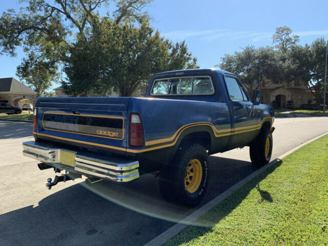1974 Dodge Power Wagon W100 - photo 12