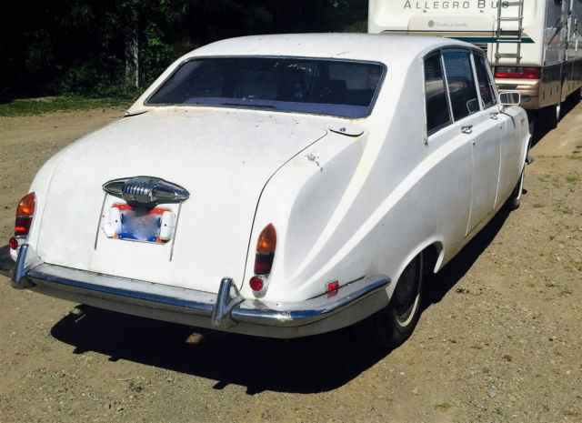 1974 Jaguar Daimler DS420 - photo 6