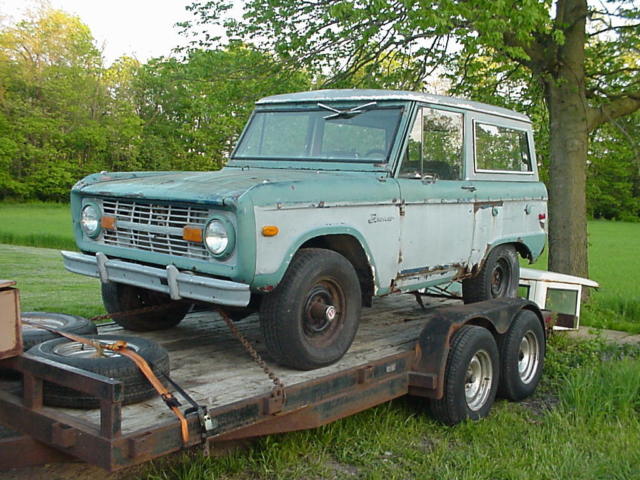 1974 early Ford Bronco V8 auto trans with power steering, clear title 1974 Ford Bronco ranger