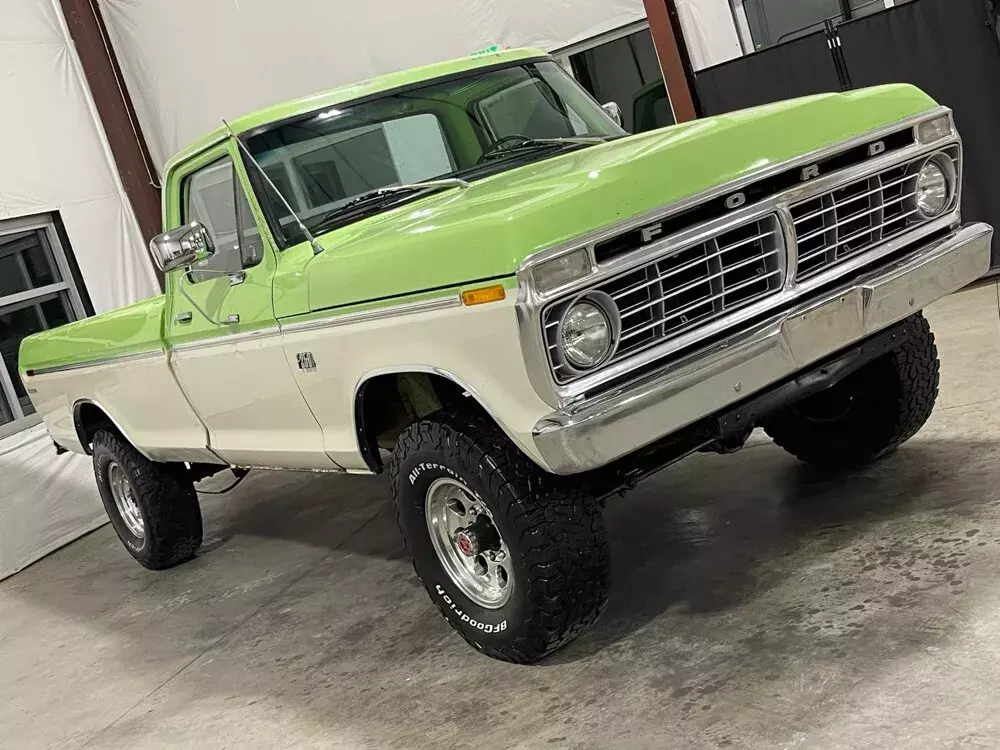 1974 F250 Highboy, 4x4, Original paint, Rare Color, F26, 360 V8 1974 Ford F-250 F26 Highboy