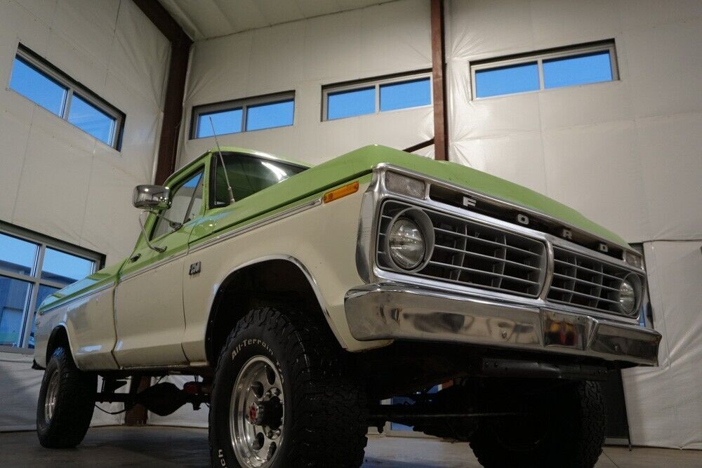 1974 Ford F-250 F26 Highboy - photo 4