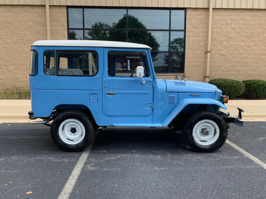1974 Toyota Land Cruiser FJ-40 - photo 10