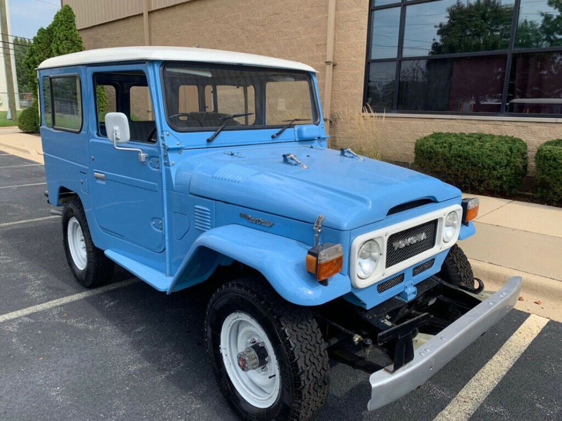 1974 Toyota Land Cruiser FJ-40 - photo 4