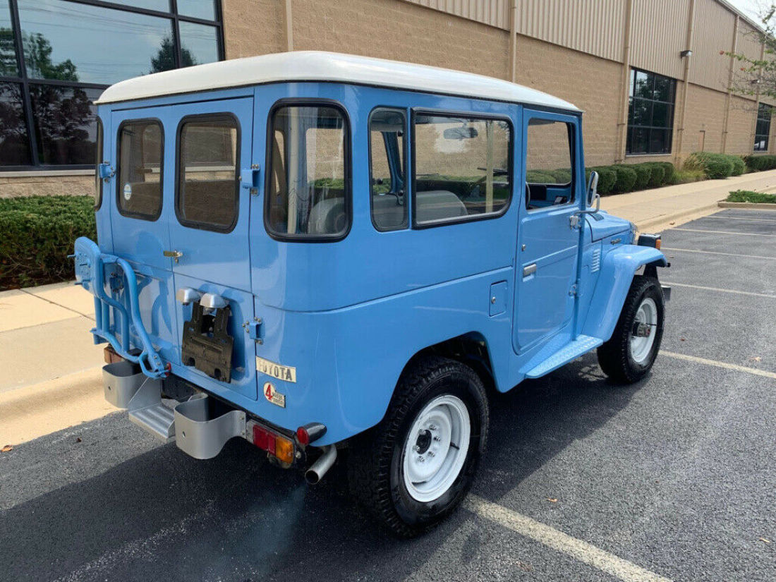 1974 Toyota Land Cruiser FJ-40 - photo 6