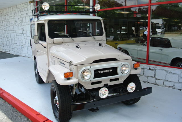 1974 Toyota FJ Cruiser