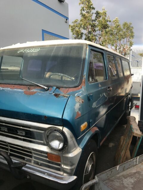 1974 Ford E-Series Van