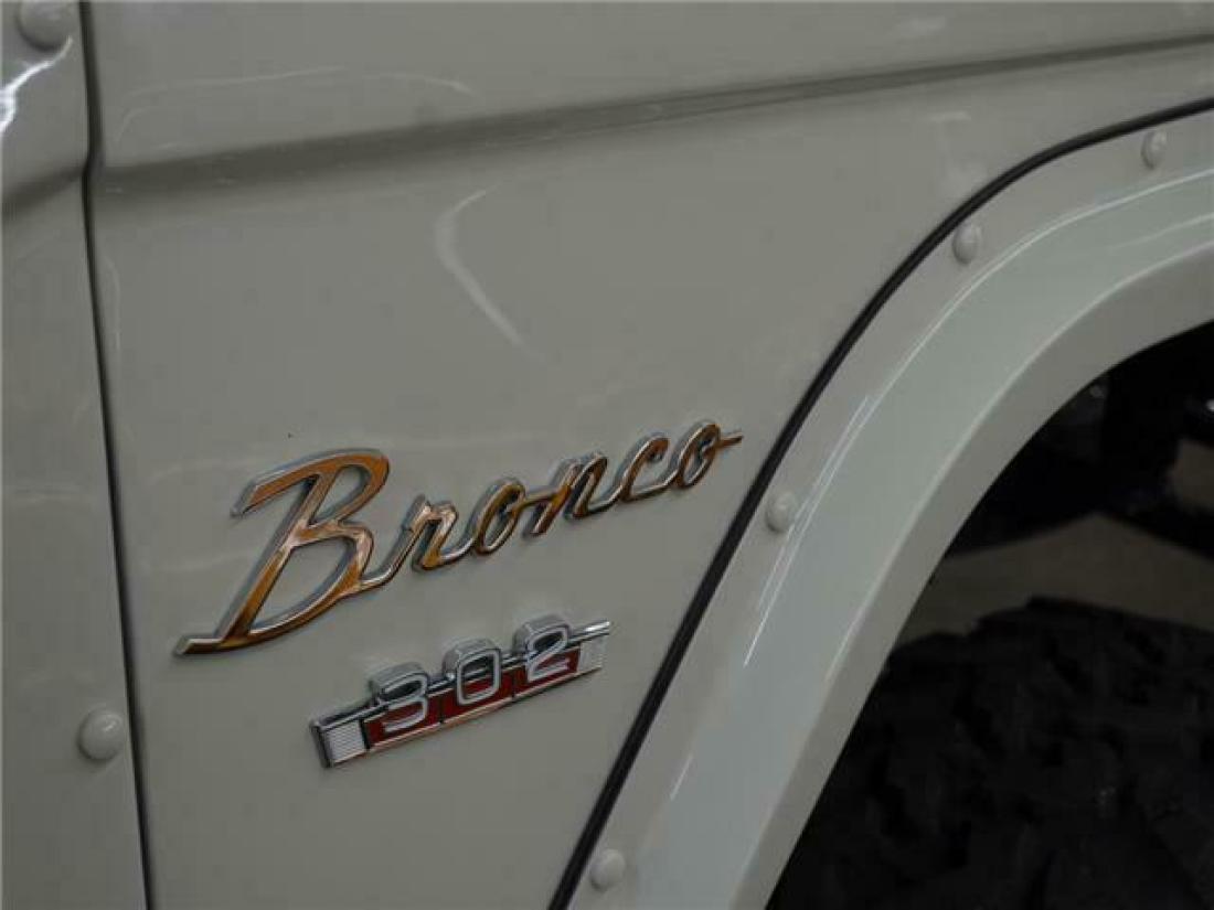 1974 Ford Bronco 4X4 - photo 12