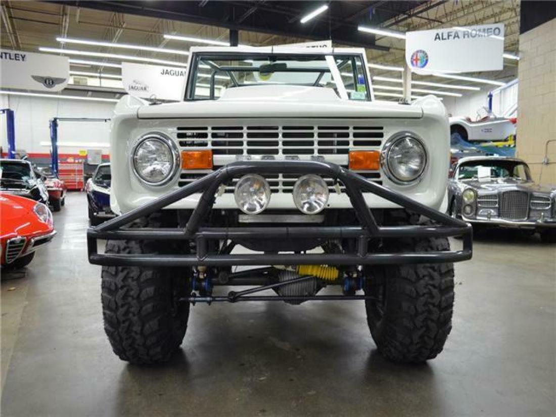 1974 Ford Bronco 4X4 - photo 2