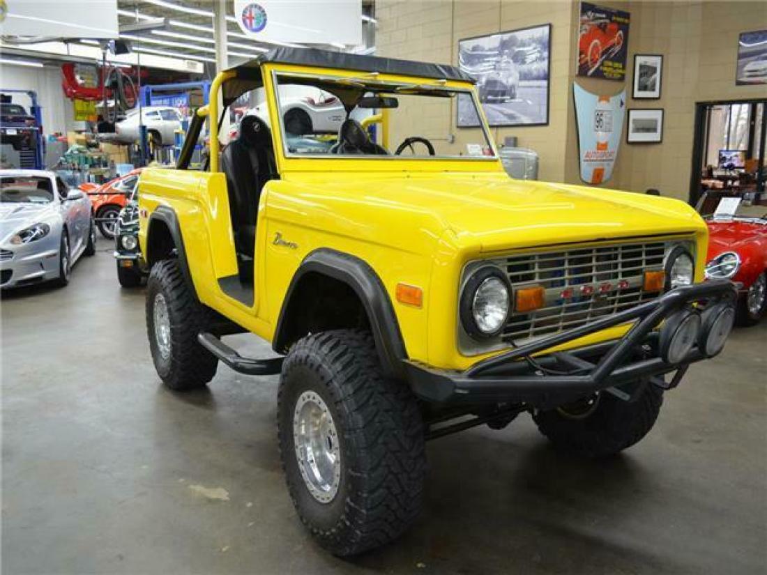 1974 Ford Bronco 4x4 3800 Miles Yellow SUV 302ci V8 Automatic 1974 Ford Bronco 4x4
