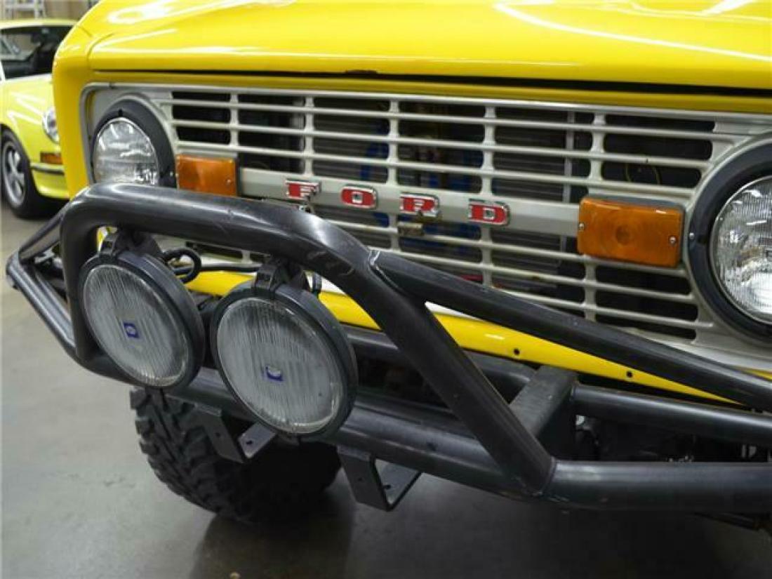 1974 Ford Bronco 4x4 - photo 12