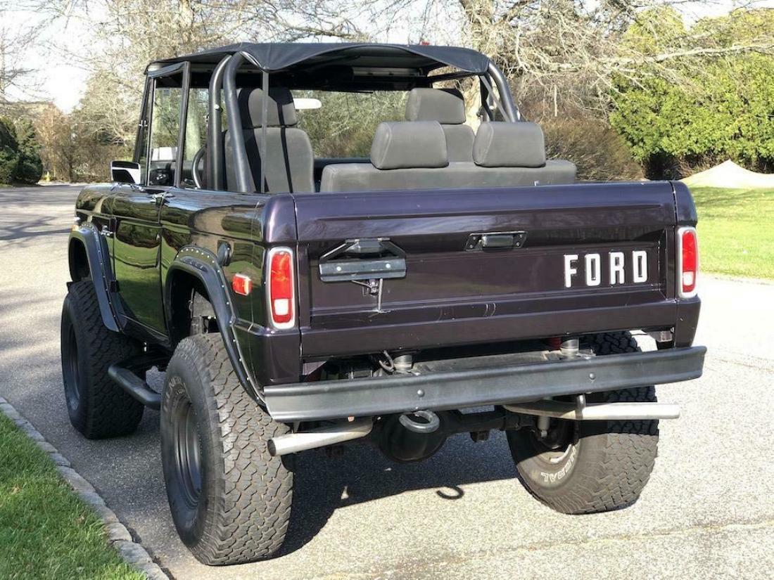 1974 Ford Bronco Convertible - photo 10