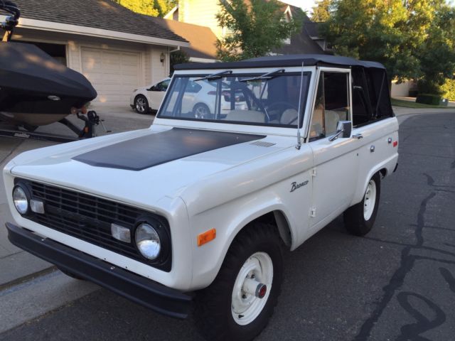 1974 Ford Bronco-Mostly original and runs really strong! 1974 Ford Bronco