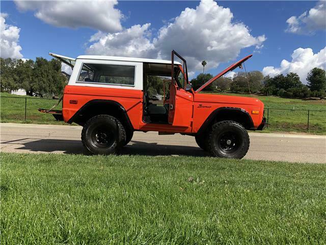 1974 Ford Bronco SEE FULL VIDEO in Description Below #SoCalBronco 1974 Ford Bronco 302 V8 4x4 Truck Southern California
